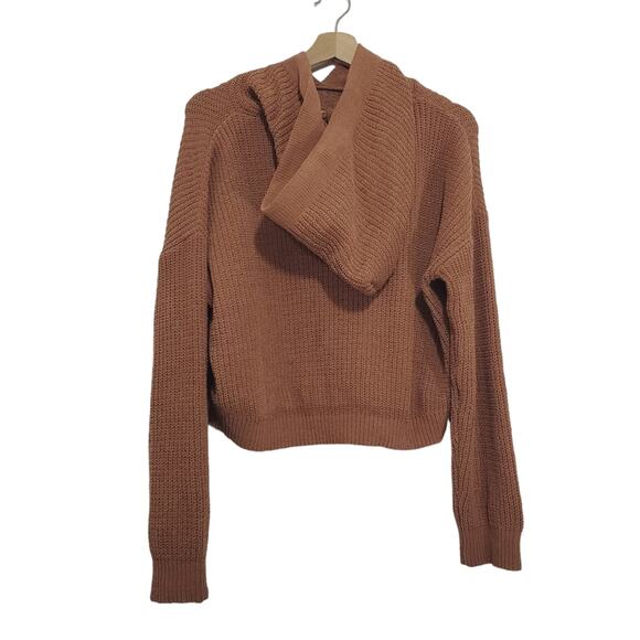 NWT Baroque & Hip Hop Soft Knit Hooded Crop Sweater - Picture 3 of 8